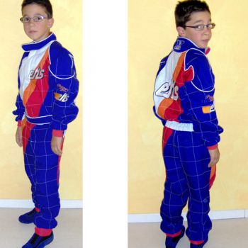 NEW SUIT FOR CHILDREN FROM 5 TO 10 YEARS